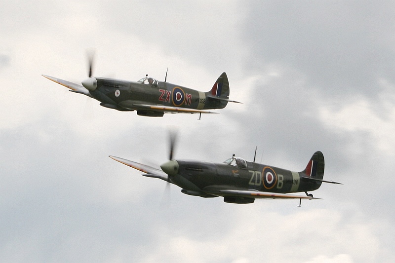 http://www.simviation.com/yabbuploads/MrJake-OS-Spitfires- (3).jpg